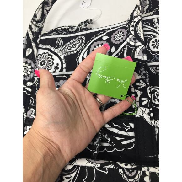 Vera Bradley Midnight Paisley Tote - New with Tag - Picture 5 of 13